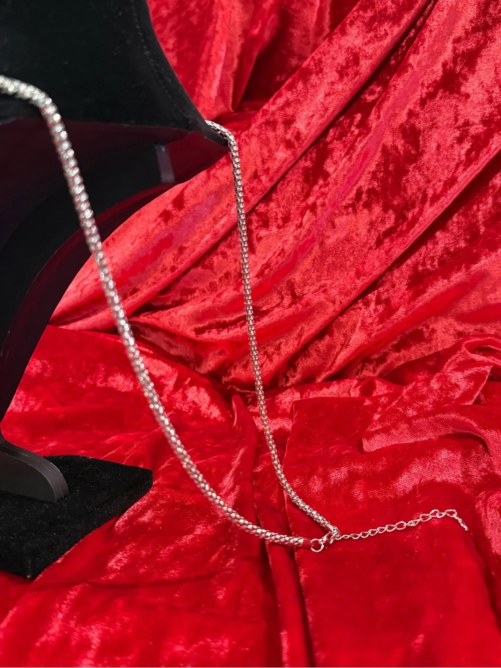Silver-Tone Mesh Tie Knot Lariat Necklace Tassel Drop Adjust Chain